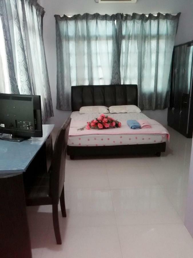 Penginapan Mycj - Roomstay Куала-Тренгану Экстерьер фото